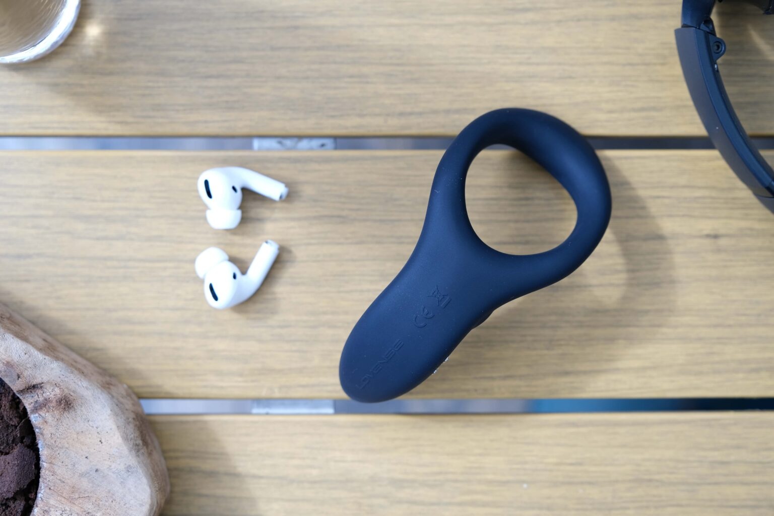 image from article Orgasm via Wi-Fi: sex toys with remote control 32