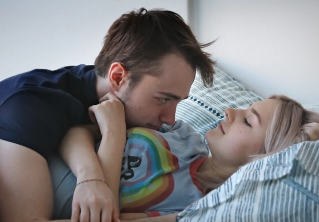 Замужем и онлайн: 5 счастливых примеров