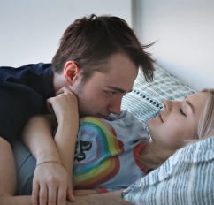 Замужем и онлайн: 5 счастливых примеров