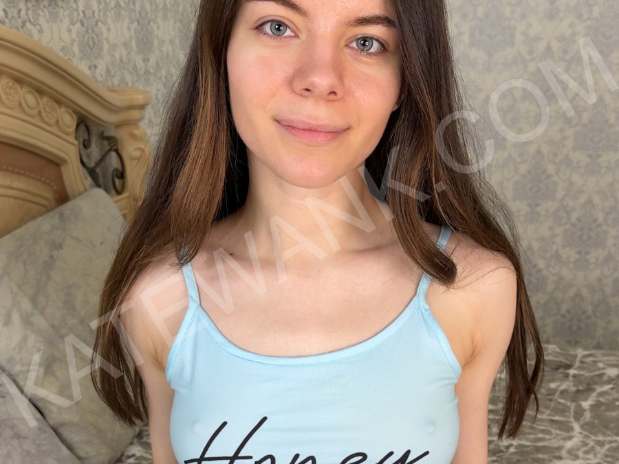 sexting and porn chat model photo Kate Wank 5